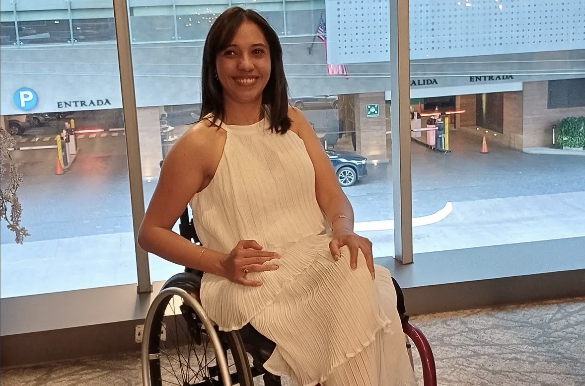 “Soñadora imparable sobre ruedas”